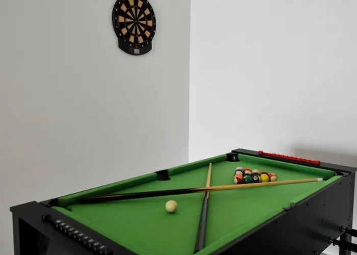 Sunny Lux 1 In By Guide Villa *